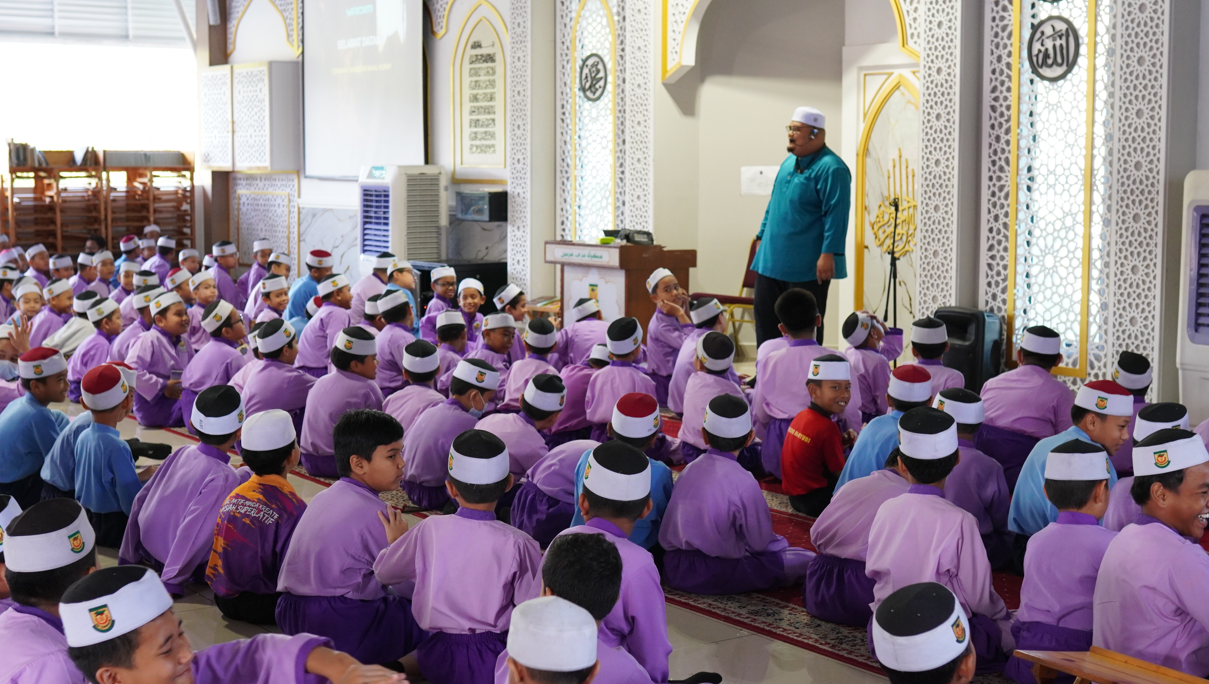 https://my05.awfatech.com/sriseremban/content/news/newsf1_OMA207_1784529951.JPG